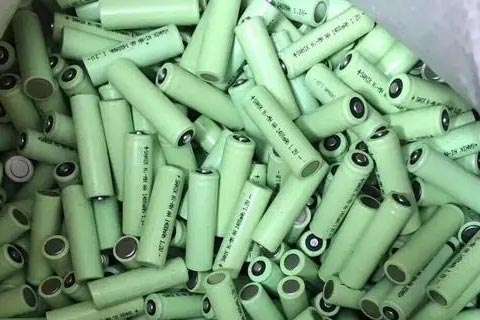 静海蔡公庄高价钴酸锂电池回收,钛酸锂电池回收热线|叉车蓄电池回收